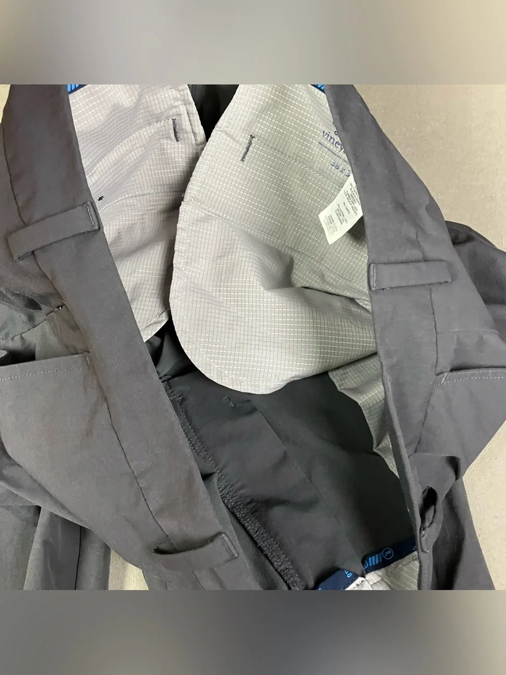 Vineyard Vines Men’s Size 38x32 On The Go Performance Pants Dark Gray